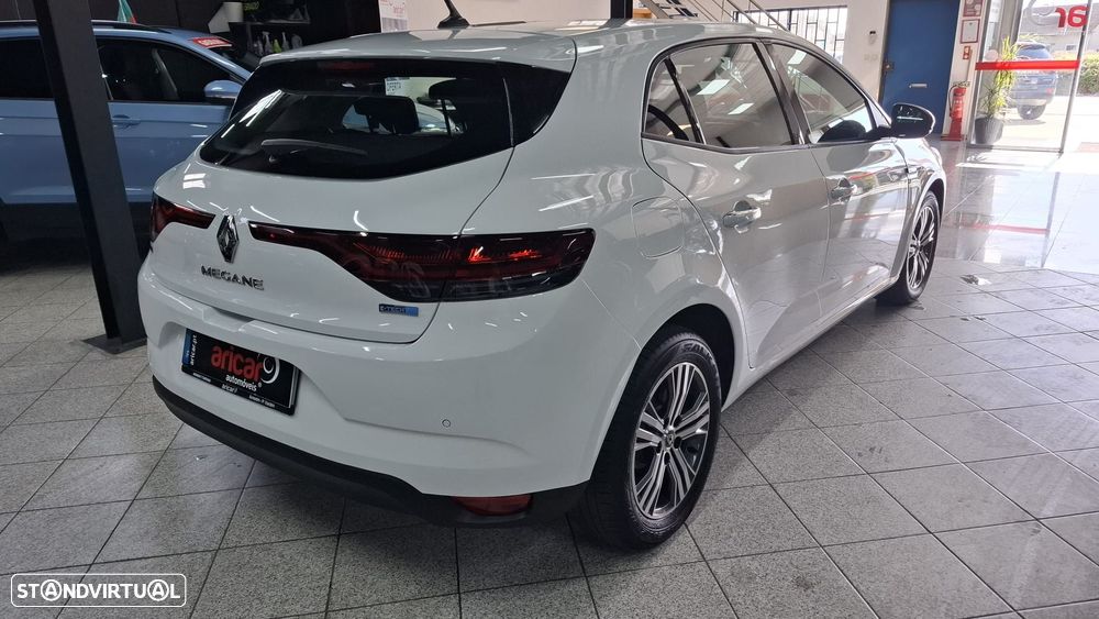 Renault Mégane - 6