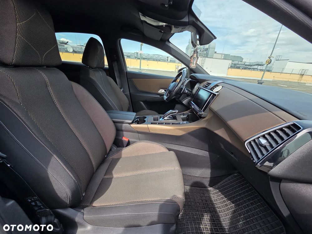 DS Automobiles DS 7 Crossback - 29