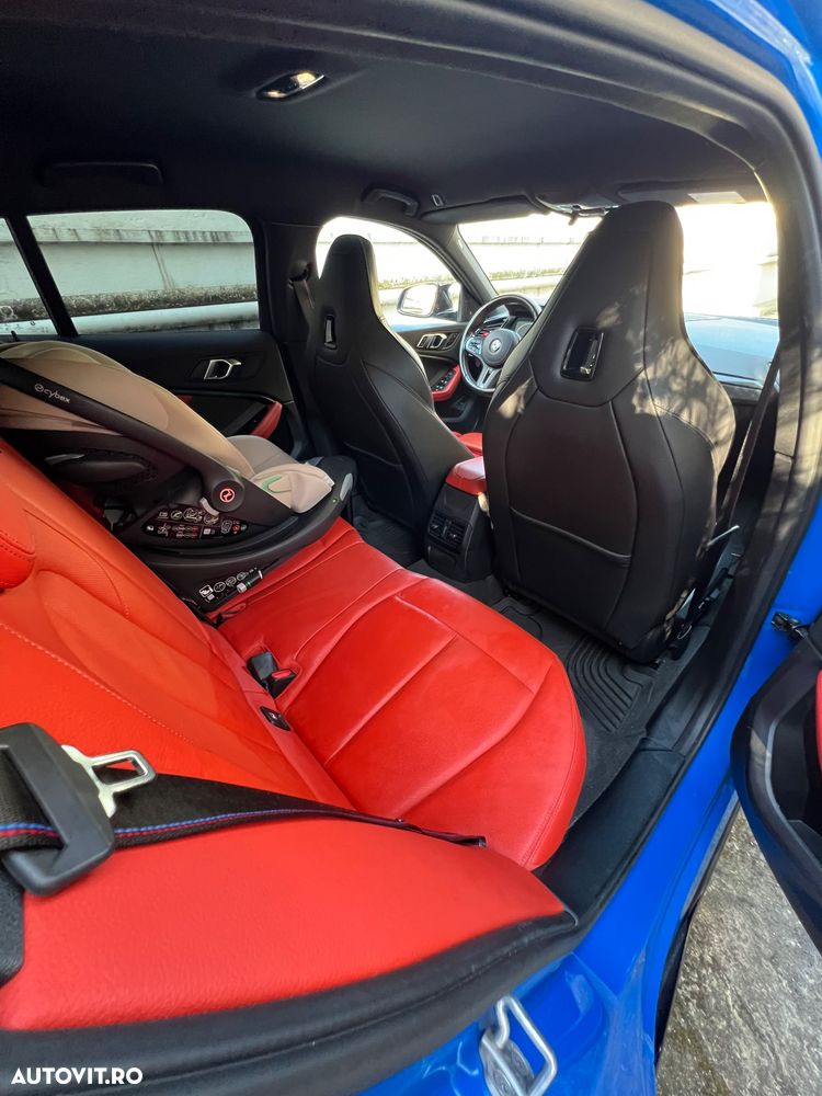 BMW M1 M135i xDrive AT - 19