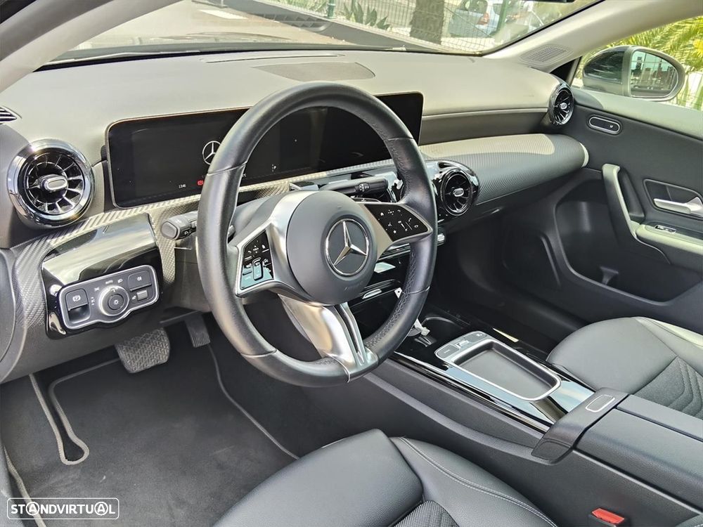 Mercedes-Benz A 200 - 9