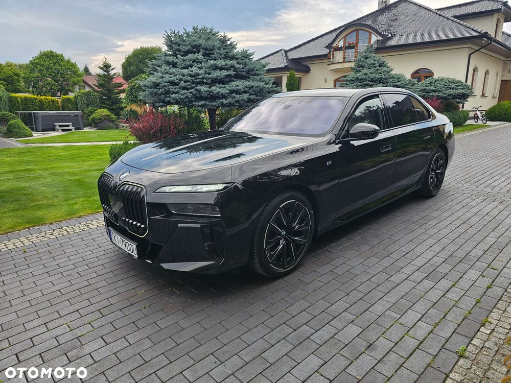BMW Seria 7 740d xDrive mHEV sport - 3