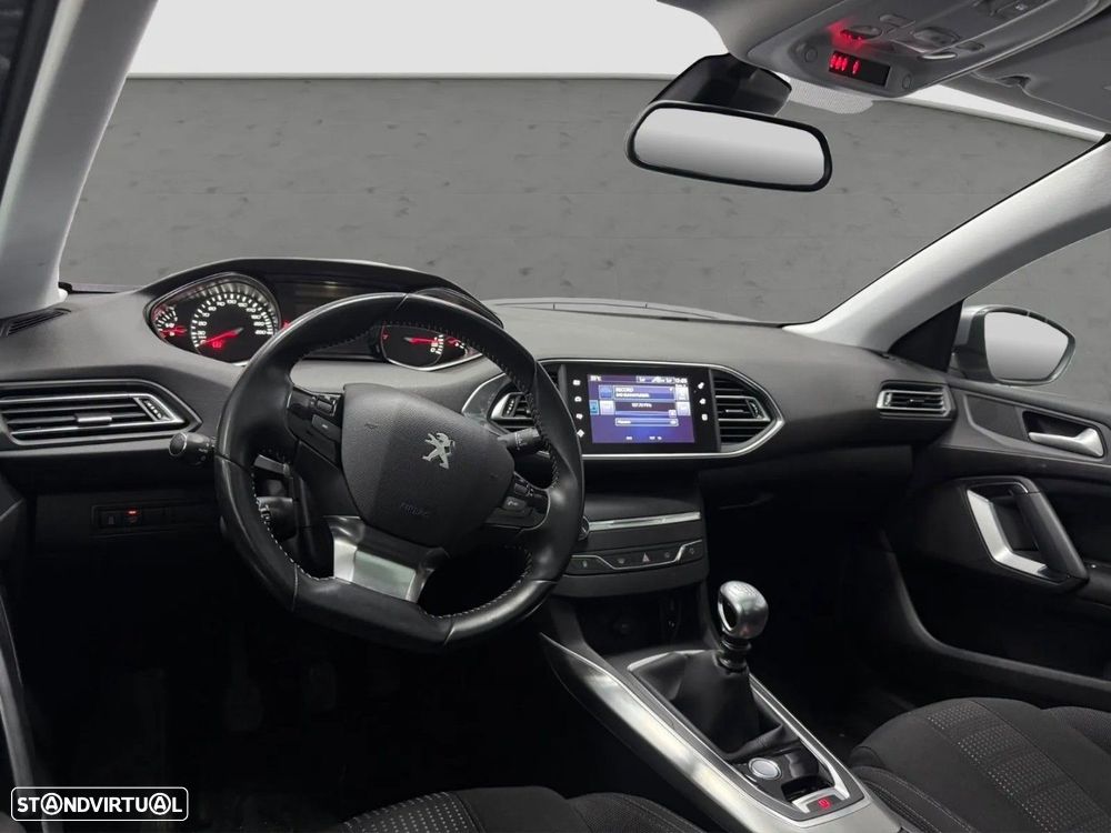 Peugeot 308 1.2 PureTech Allure - 12