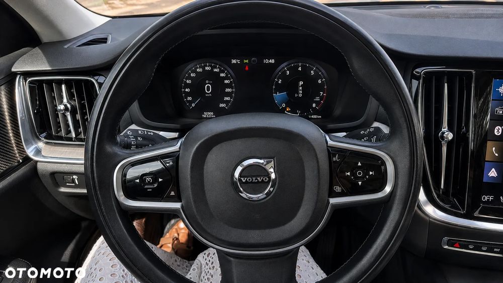 Volvo V60 T5 AWD Momentum Pro - 7
