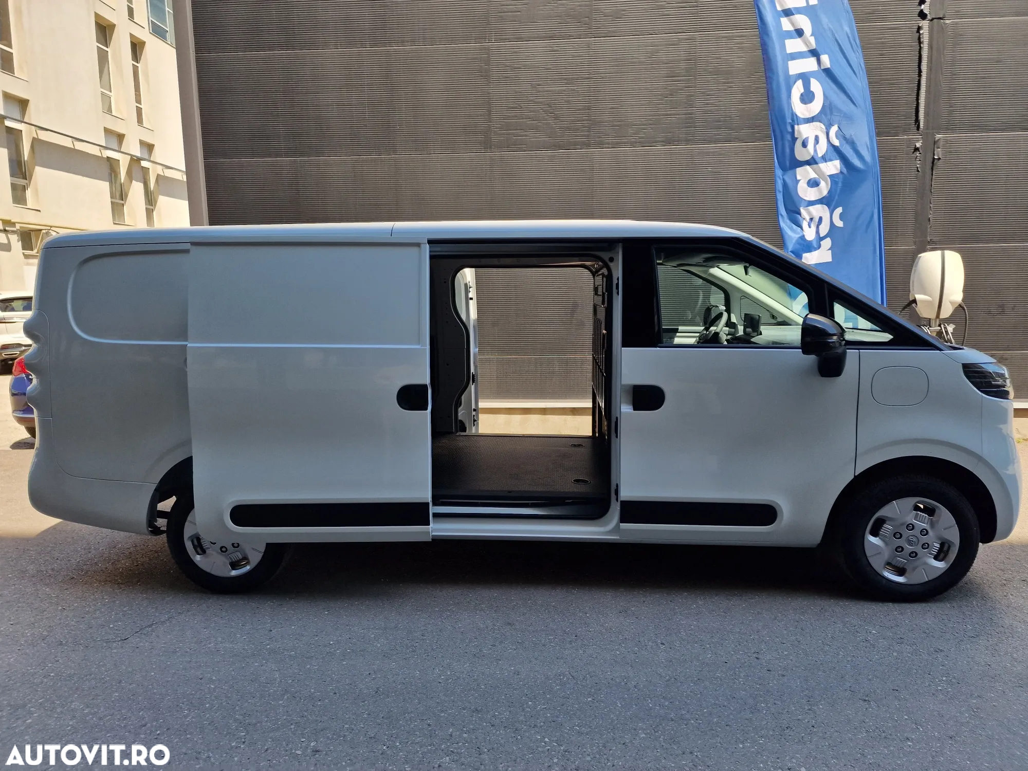 Maxus eDeliver 5 - 10