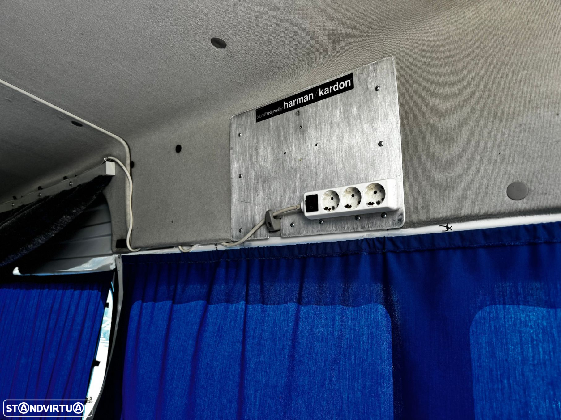 Ford Transit 330L 2.2 TDCi Trend Longa-T.Médio - 15