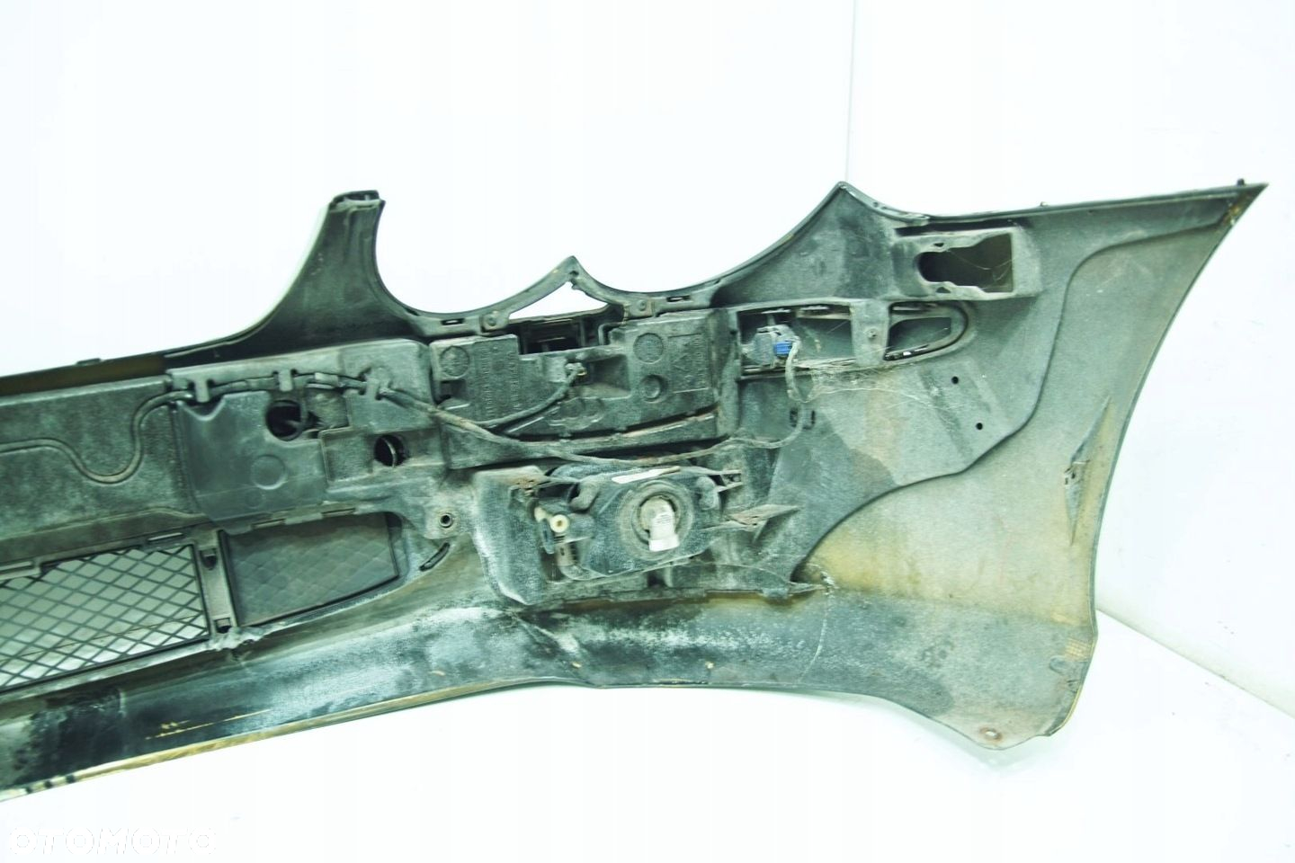 ZDERZAK PRZOD PRZEDNI MERCEDES KOLOR 197 SL R230 - 16