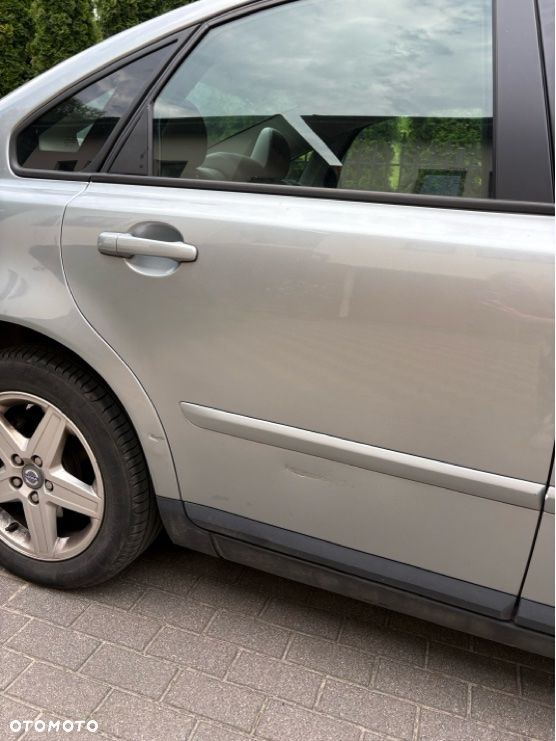 Volvo S40 2.0D Kinetic - 6
