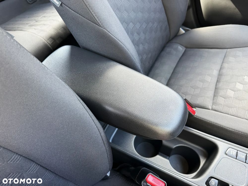 Toyota Yaris Hybrid 1.5 Comfort - 35