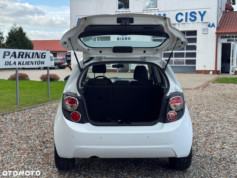 Chevrolet Aveo - 34