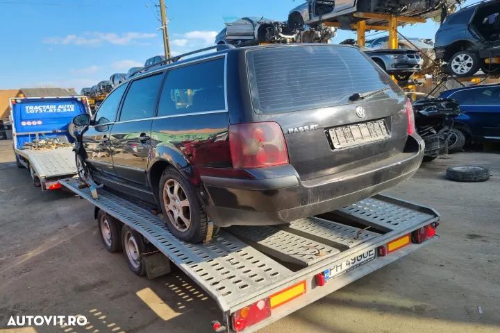 cutie de viteze manuala 6+1 trepte bara spate armatura fata spate capota trager radiator apa clima intercooler haion portbagaj   Vw Passat B5.5 an 2005 euro 4, motor 1.9 tdi BGW 136cp   Dezmembrez - 1