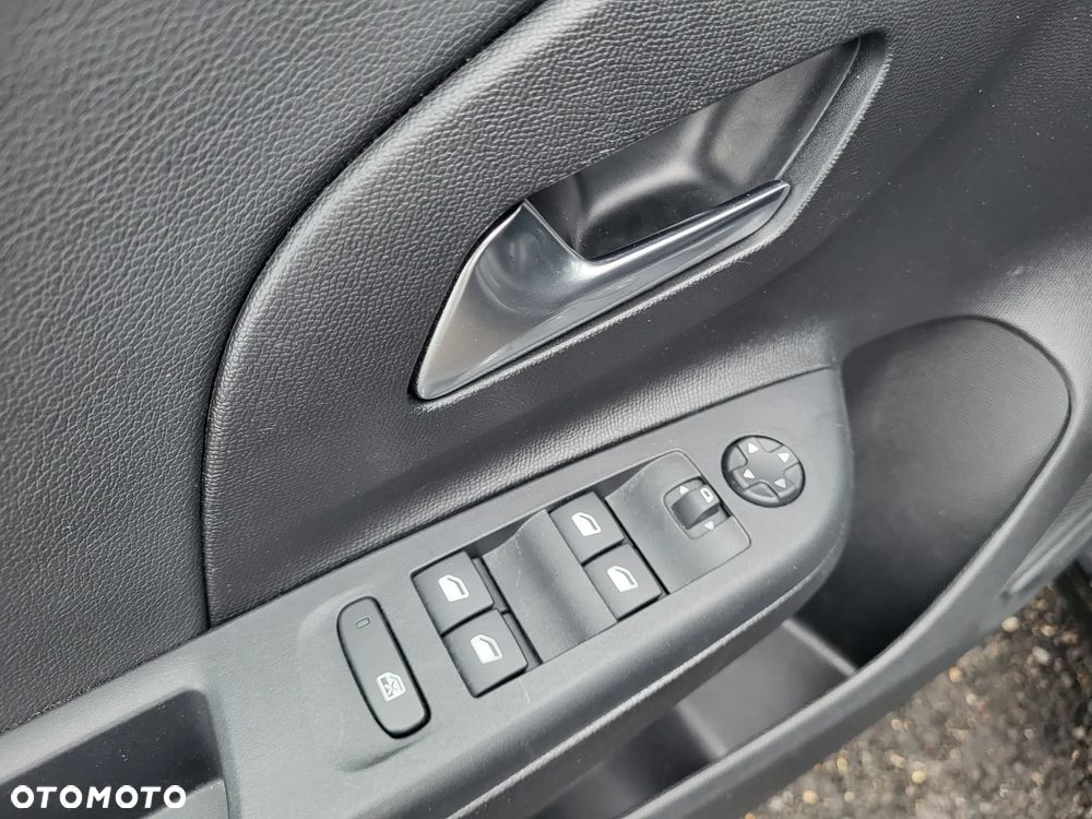 Opel Corsa - 9