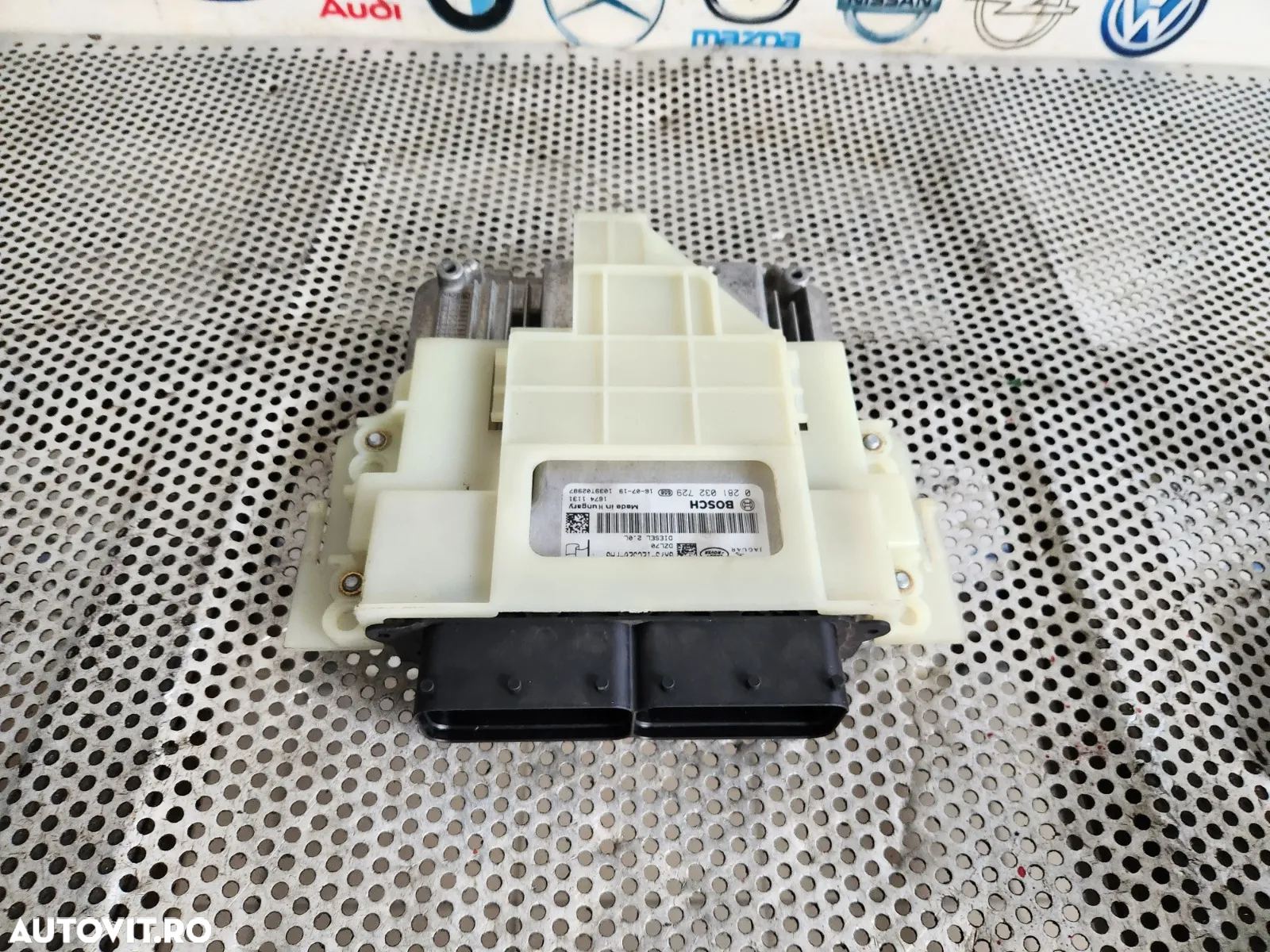 Calculator Motor Ecu Land Rover Range Rover Evoque Discovery Sport 2.0 Diesel Motor 224DT Automat Cod GX73-12C250-FAG 0281032729 Dezmembrez Range Rover Evoque Facelift An 2015-2016-2017-2018-2019 2.0 D Automat 4x4 Volan Stanga - Dezmembrari Arad - 2