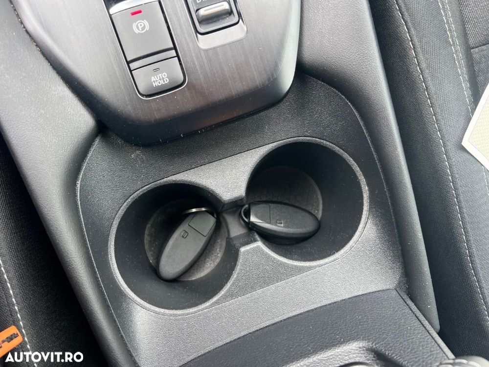 Nissan Qashqai 1.3 l MHEV Acenta - 10