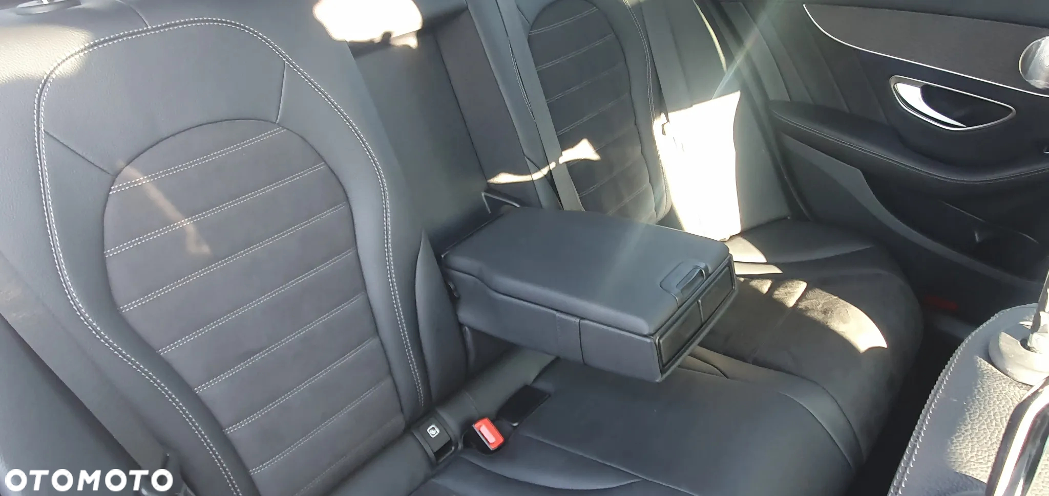 Mercedes-Benz Klasa C 220 d 4MATIC 9G-TRONIC - 12