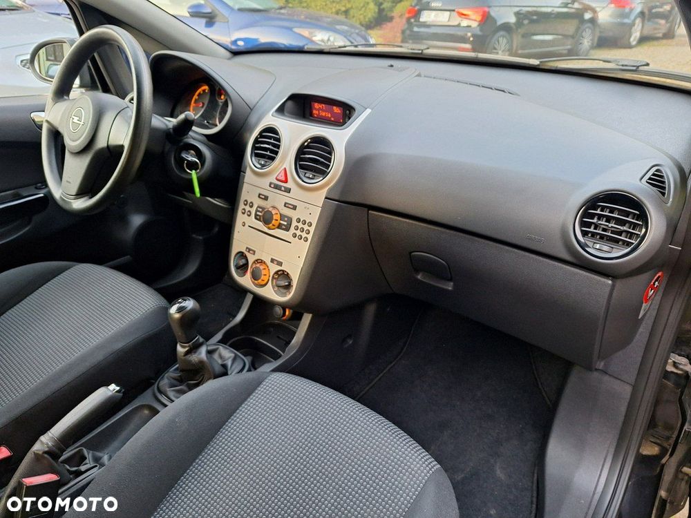 Opel Corsa - 14