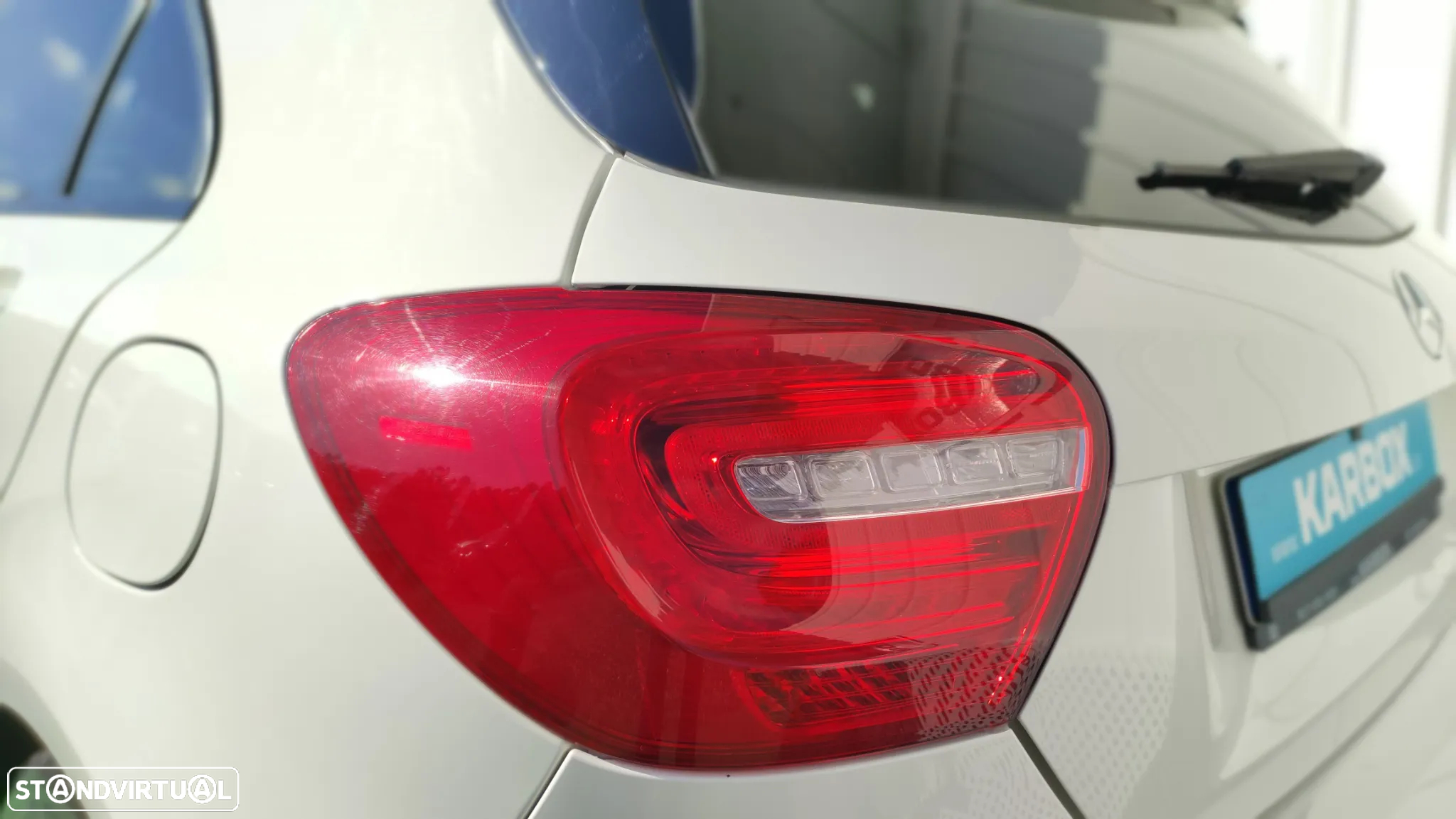 Mercedes-Benz A 45 AMG 4Matic Speedshift 7G-DCT - 38