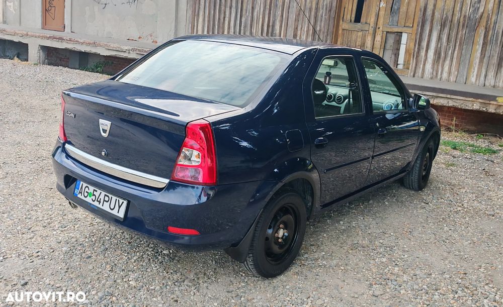 Dacia Sandero 1.6 MPI Laureate - 3