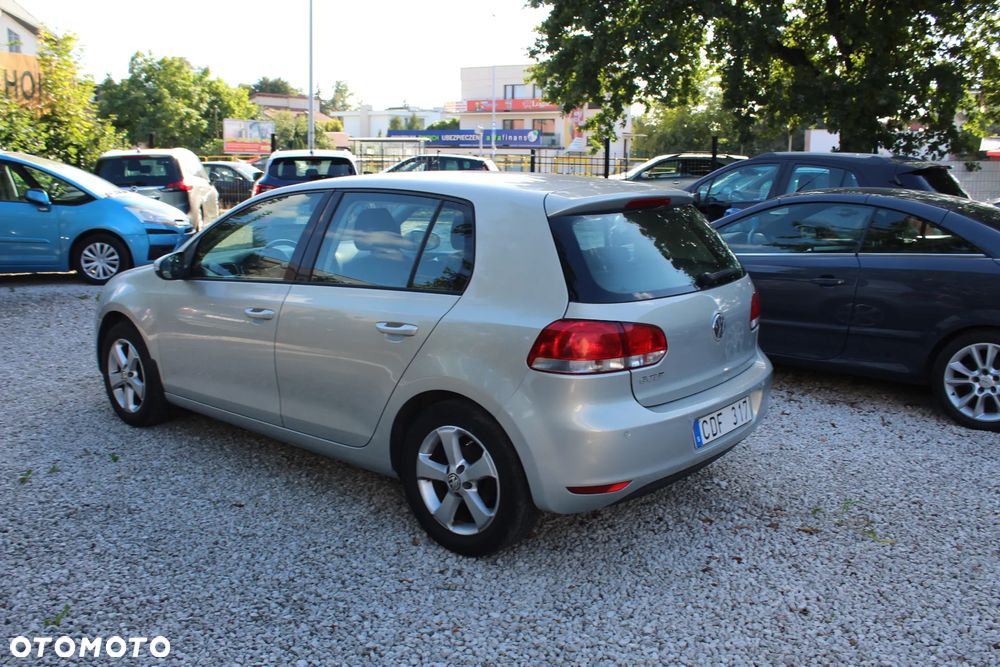 Volkswagen Golf VI 1.6 Comfortline - 3