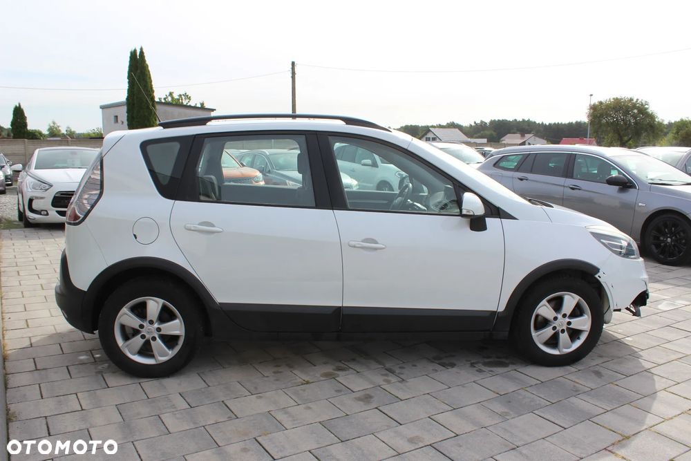 Renault Scenic Energy TCe 115 S&S Xmod Bose Edition - 9