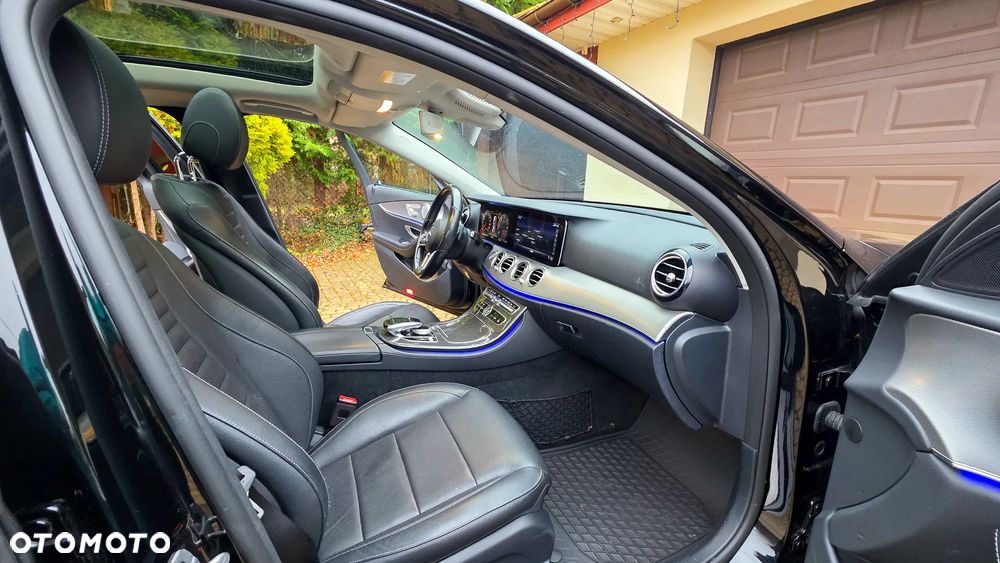 Mercedes-Benz Klasa E 220 d 4-Matic AMG - 16
