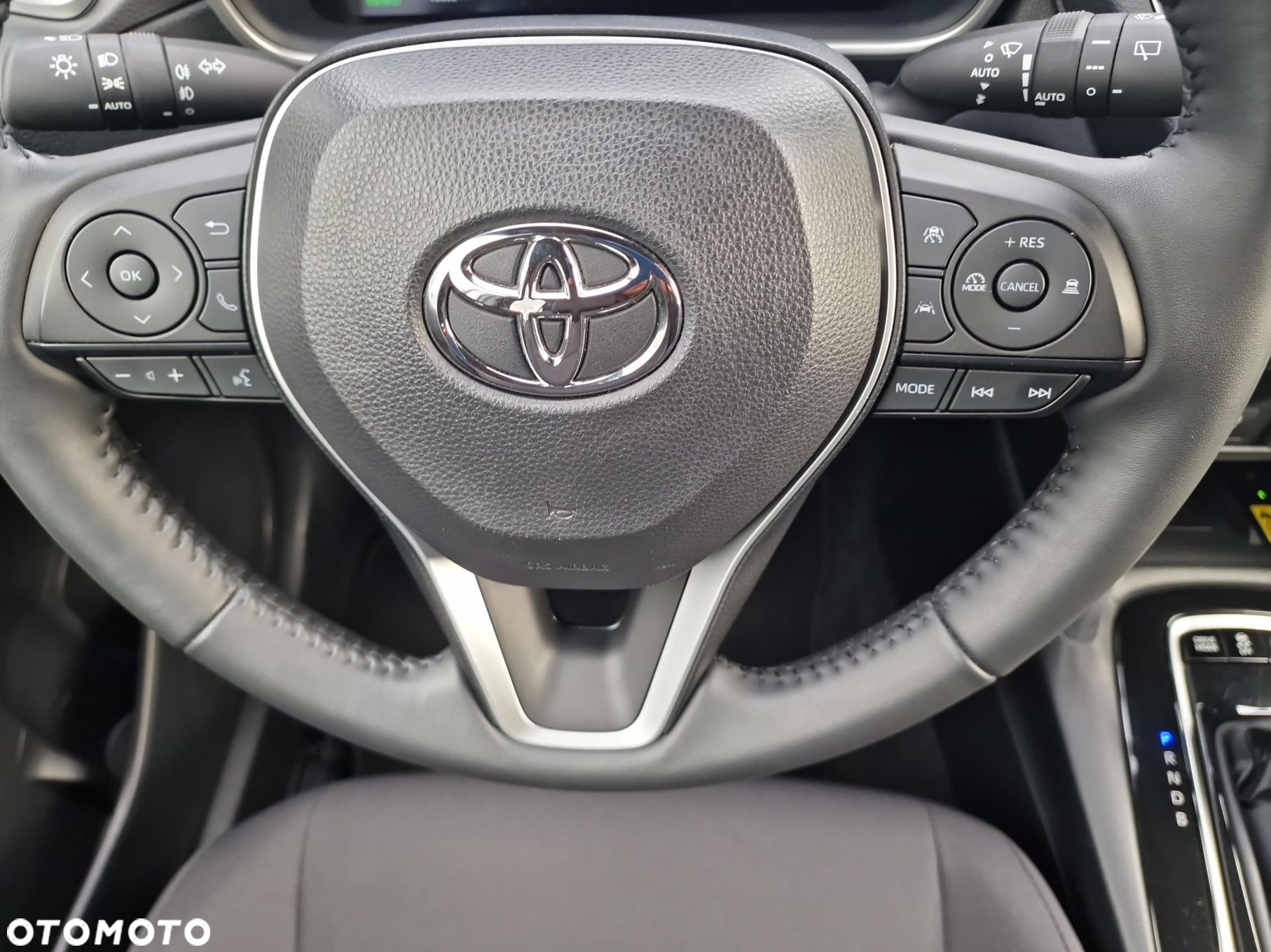 Toyota Corolla Cross - 19