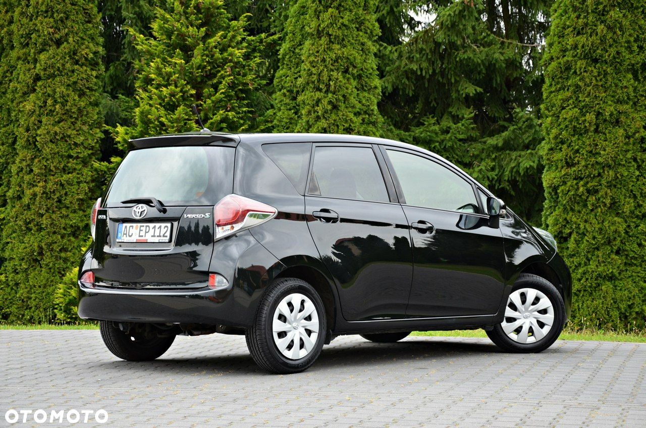 Toyota Verso S 1.33 Premium - 24