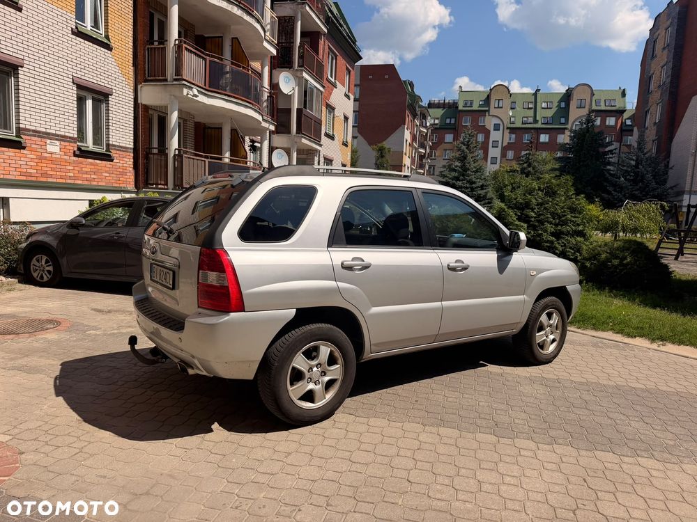 Kia Sportage 2.0 2WD LX - 1