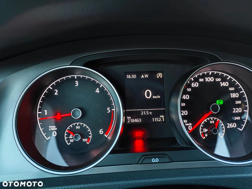 Volkswagen Golf 1.6 TDI BlueMotion Technology DSG Trendline - 17