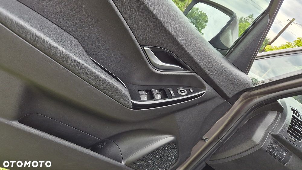 Hyundai ix20 1.4 blue YES Gold - 9