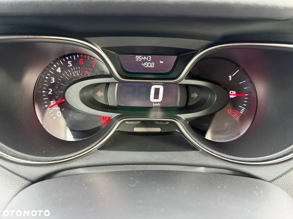 Renault Captur - 8