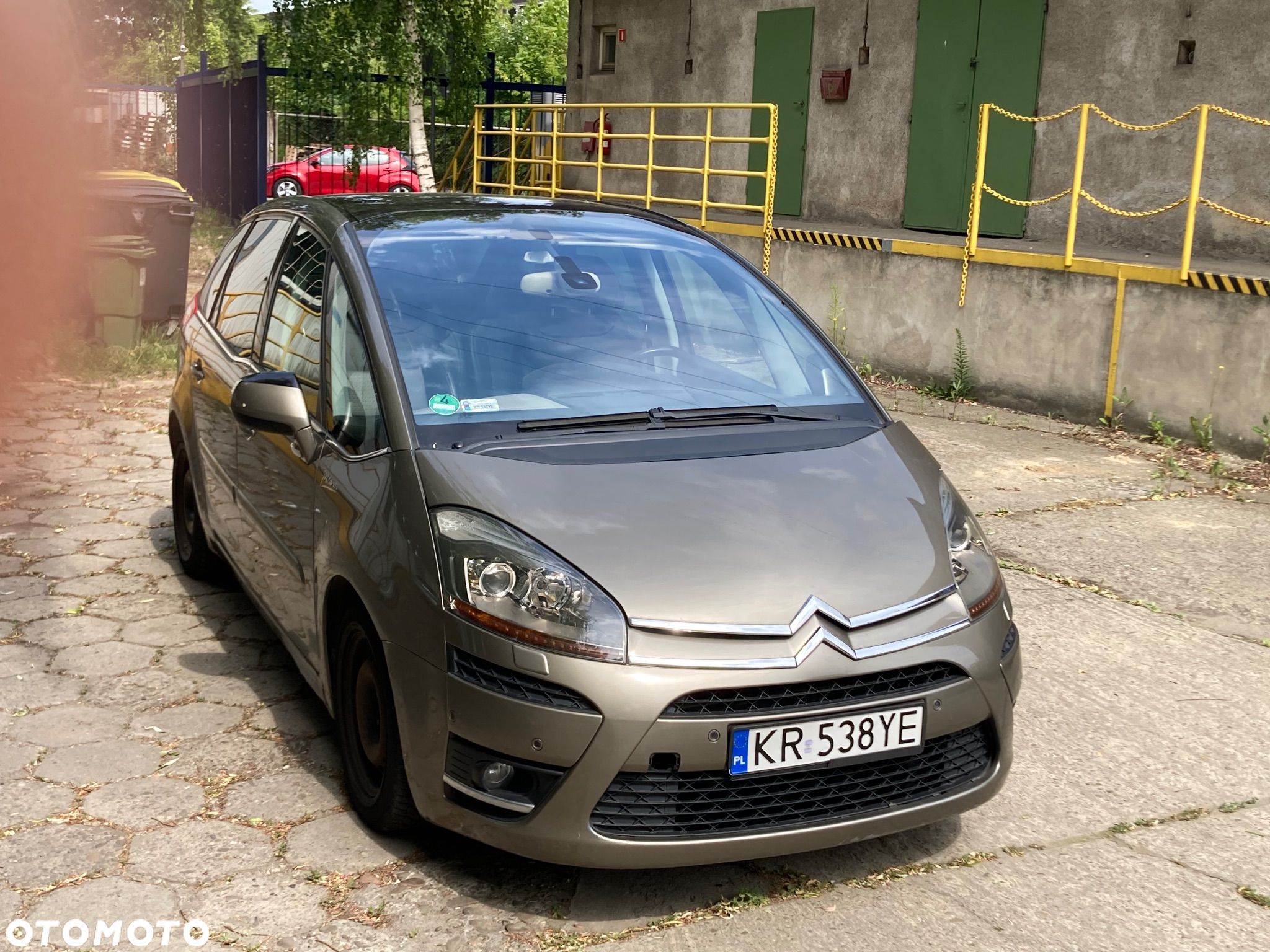 Citroën C4 Picasso 2.0 16V Exclusive - 1