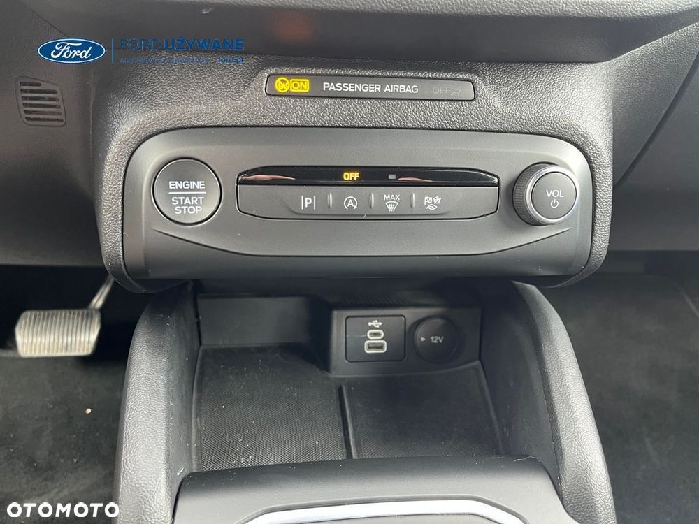 Ford Focus 1.0 EcoBoost mHEV ST-Line X - 17