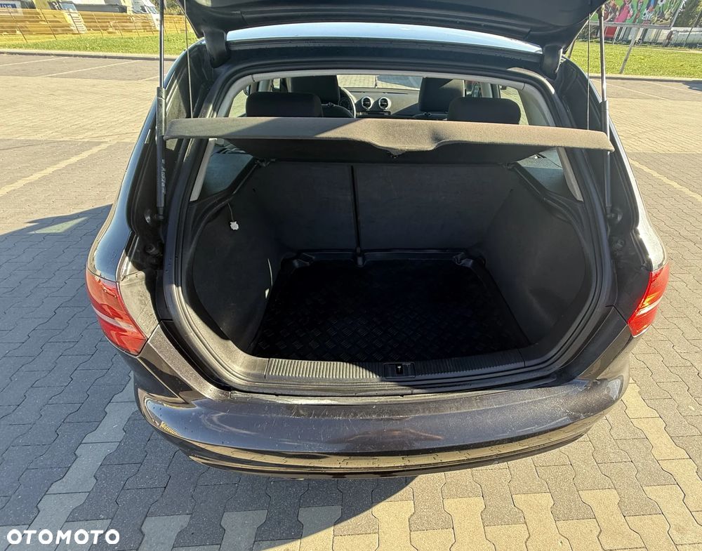 Audi A3 Sportback 2.0 TDI DPF Ambition - 11