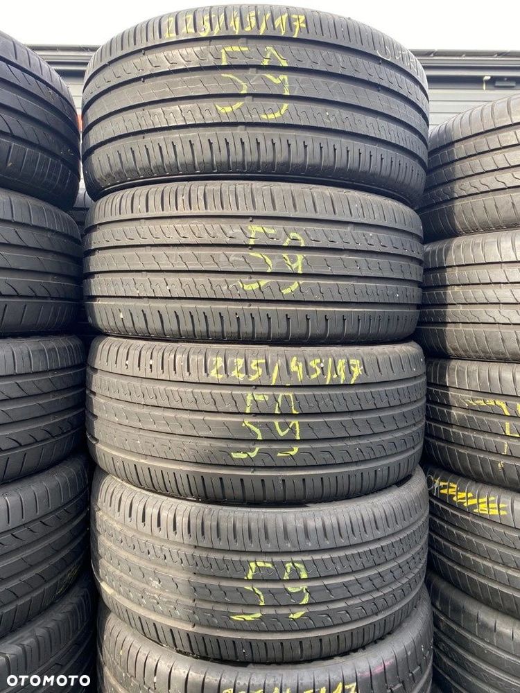225/45/17 Barum Bravuris 5HM_7,8mm_4szt_(59) - 2