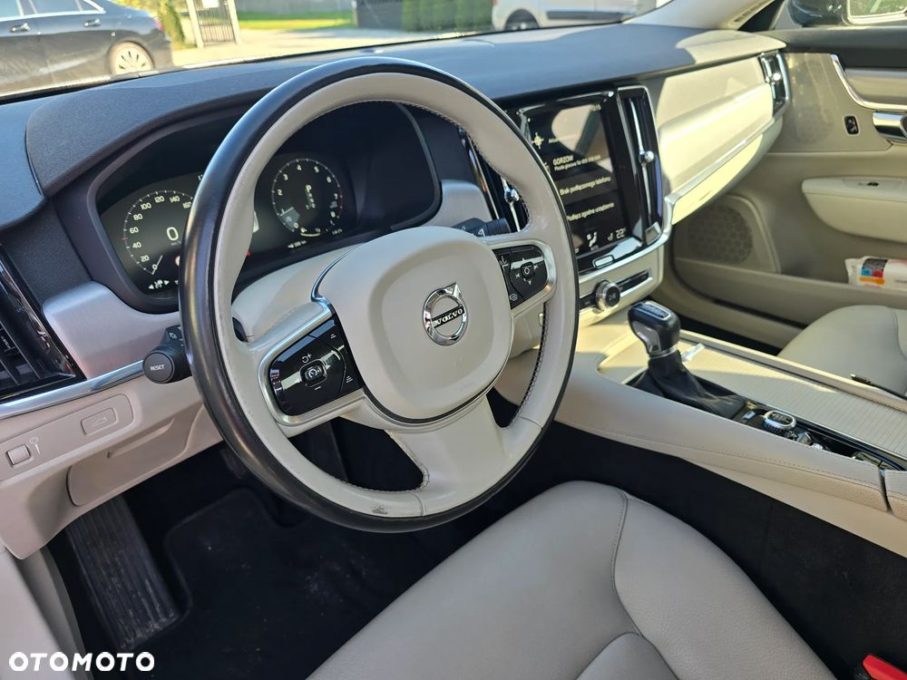 Volvo S90 T4 Momentum - 6