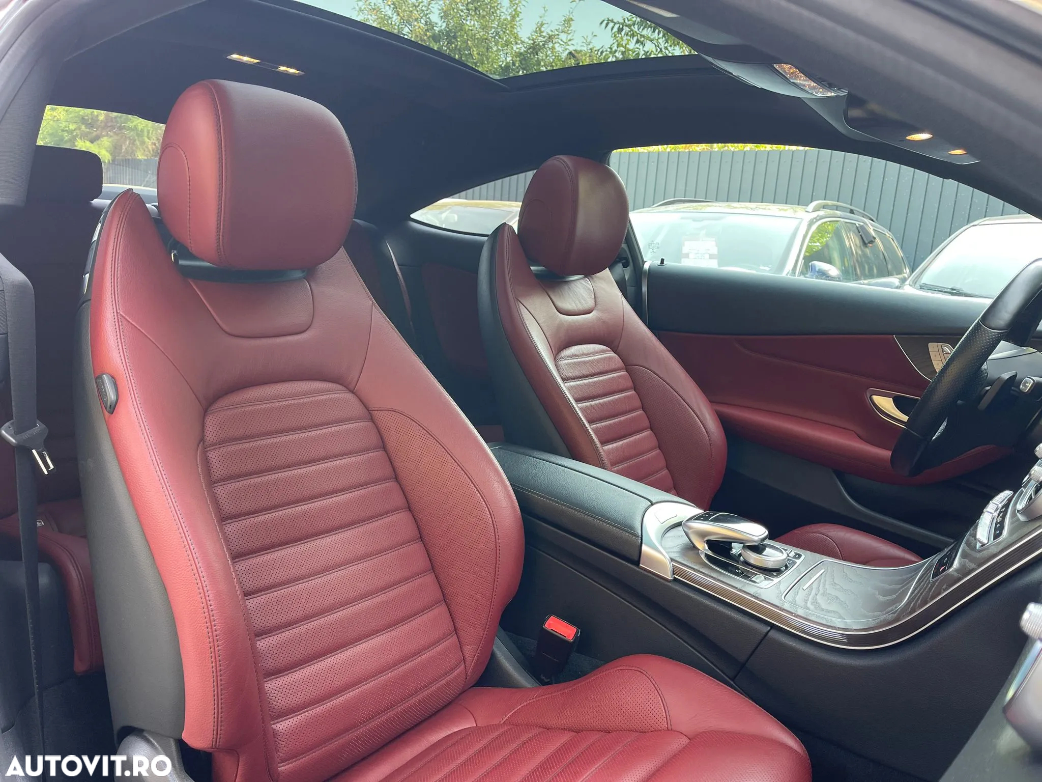 Mercedes-Benz C 250 d Coupe 4MATIC Aut. - 7