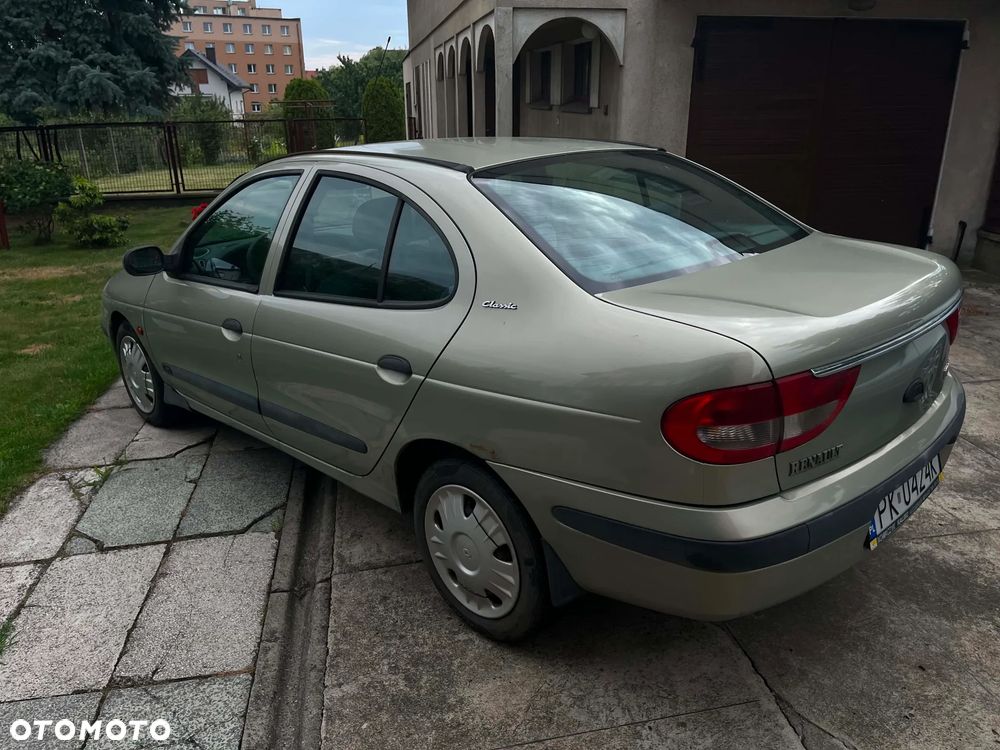 Renault Megane - 30