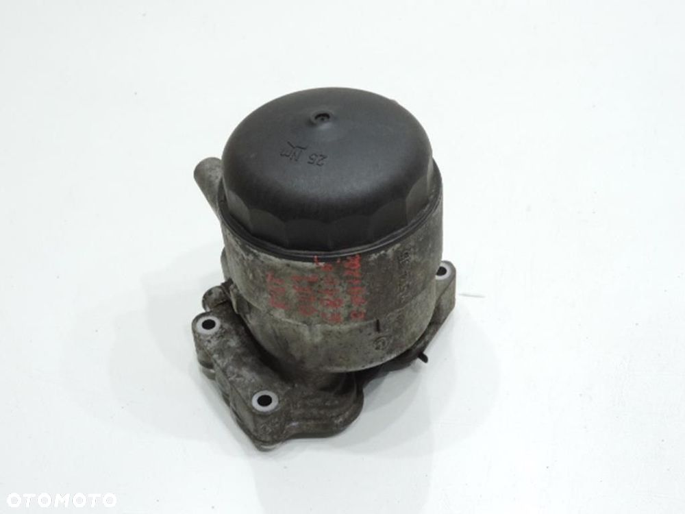 OBUDOWA FILTRA OLEJU BMW E81 E87 2.0 7574115 - 9