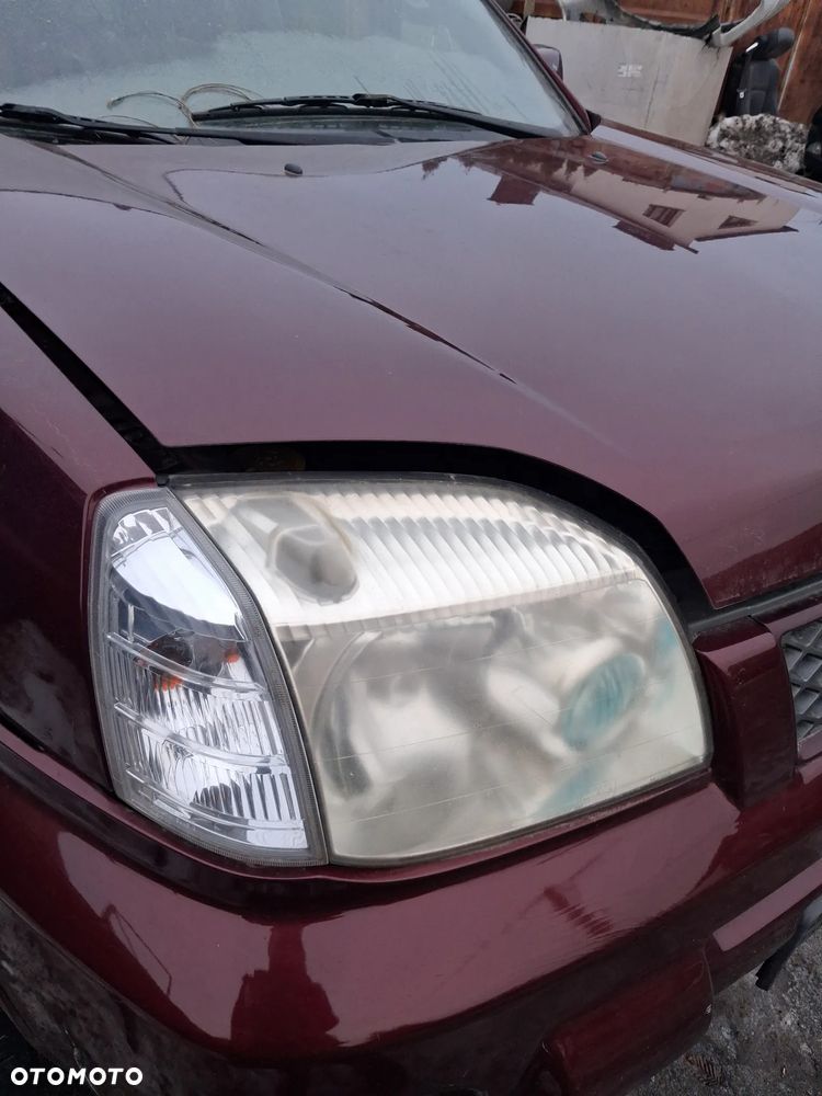 NISSAN X-TRAIL T30 01 REFLEKTOR PRAWY LAMPA PRZOD - 2
