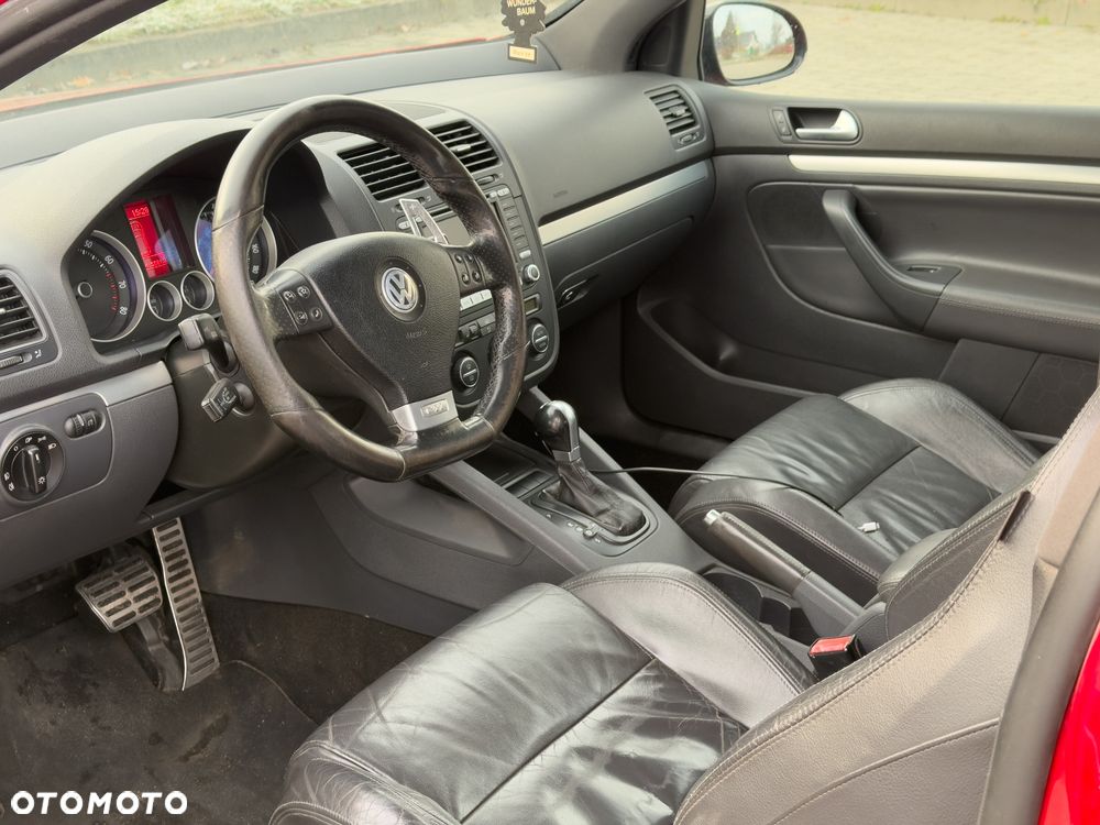 Volkswagen Golf 2.0 GTI DSG - 18