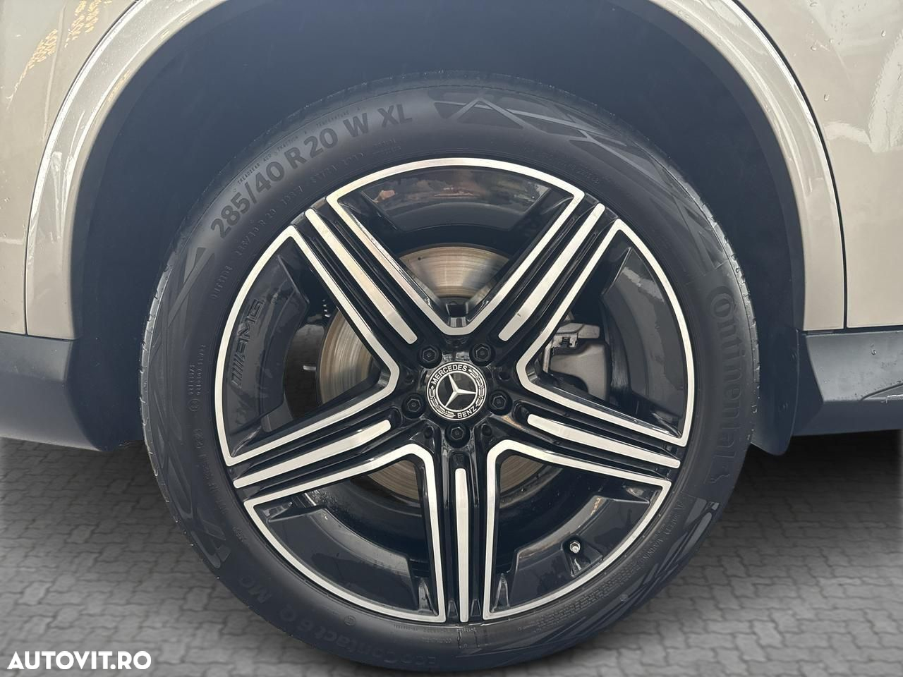 Mercedes-Benz GLC Coupe 300 e 4MATIC - 6