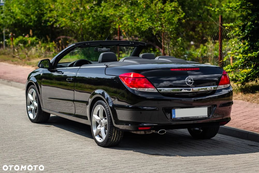 Opel Astra 1.8 - 16