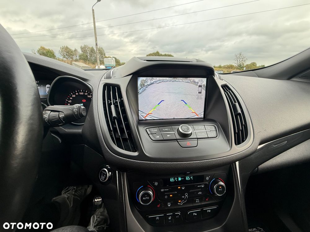 Ford Kuga 2.0 TDCi 4x4 ST-Line - 34