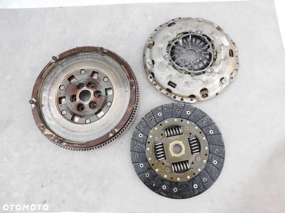 Volkswagen sprzęgło komplet dwumas + tarcza + docisk oryginał ŁADNY