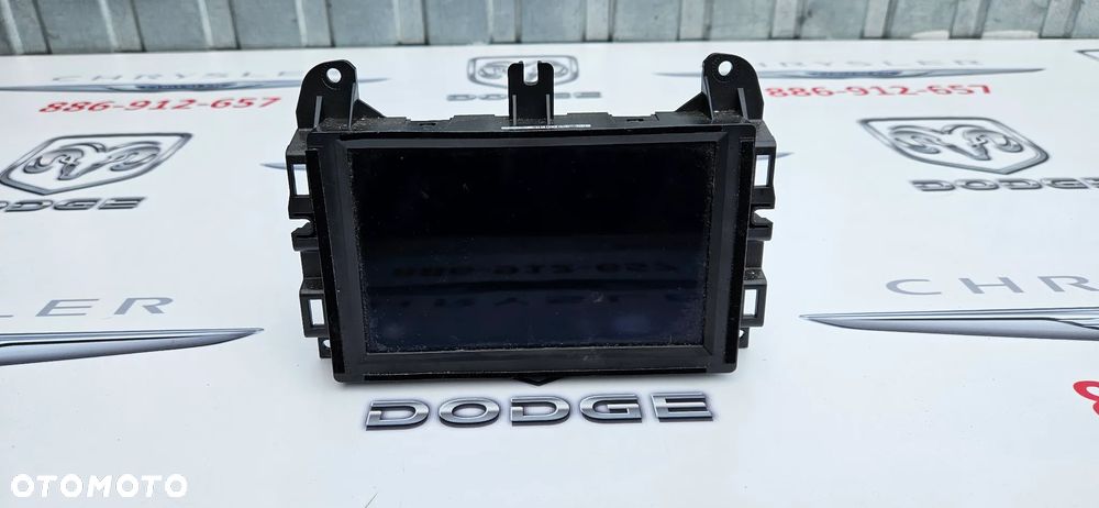 Dodge Durango LIFT 2017- Wyświetlacz nawigacji Monitor Ekran MAŁY P68308872AD 68308872AD - 2