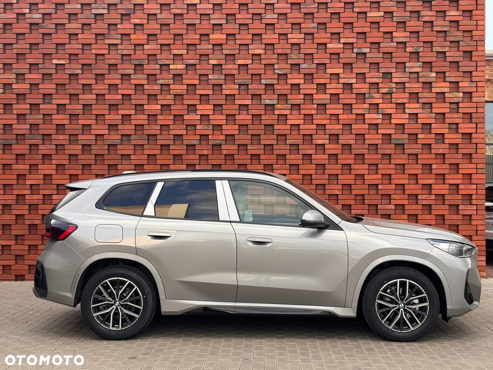 BMW X1 sDrive18i - 4