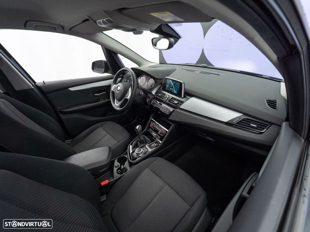 BMW 216 Active Tourer d - 31