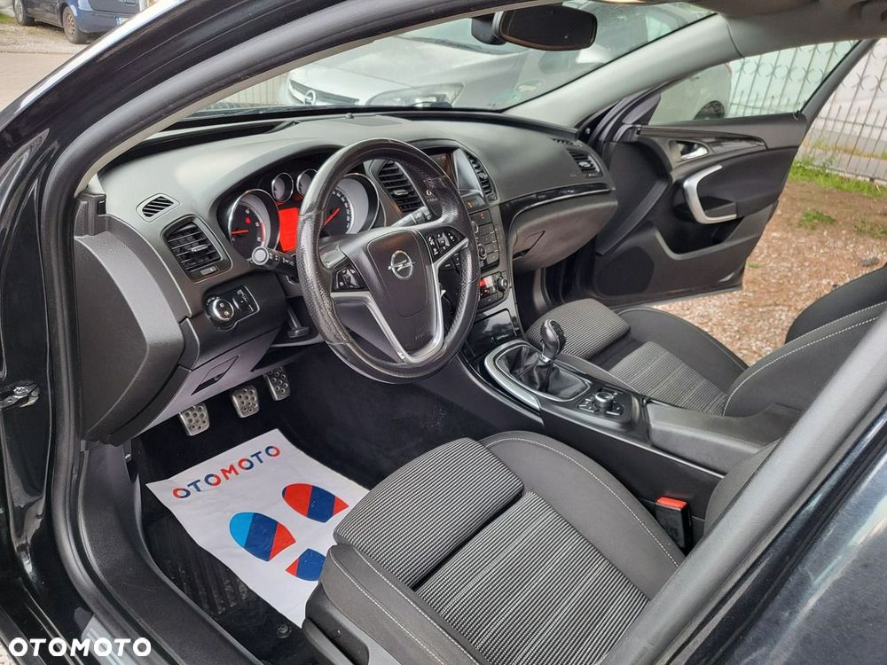 Opel Insignia - 14