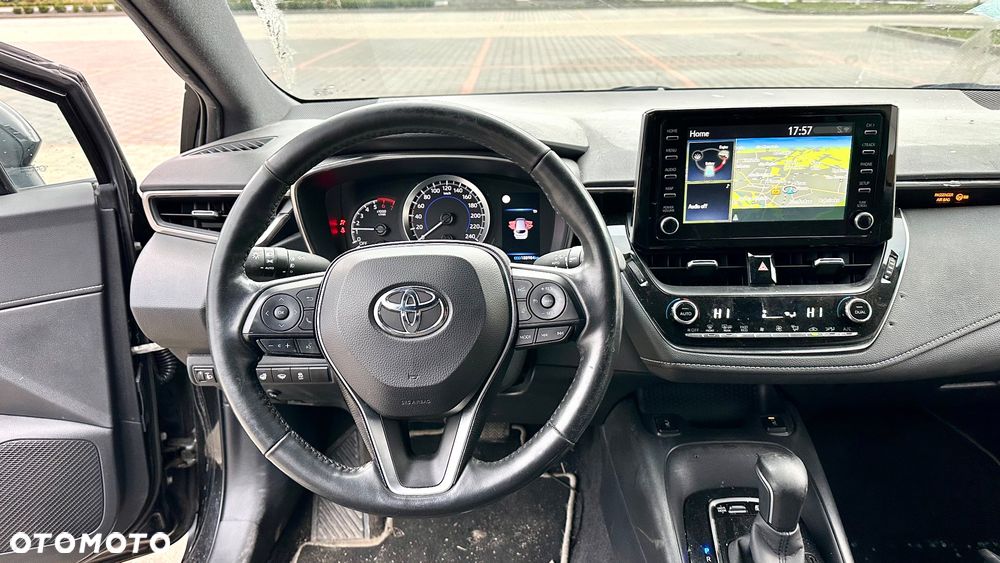 Toyota Corolla 1.8 Comfort - 23