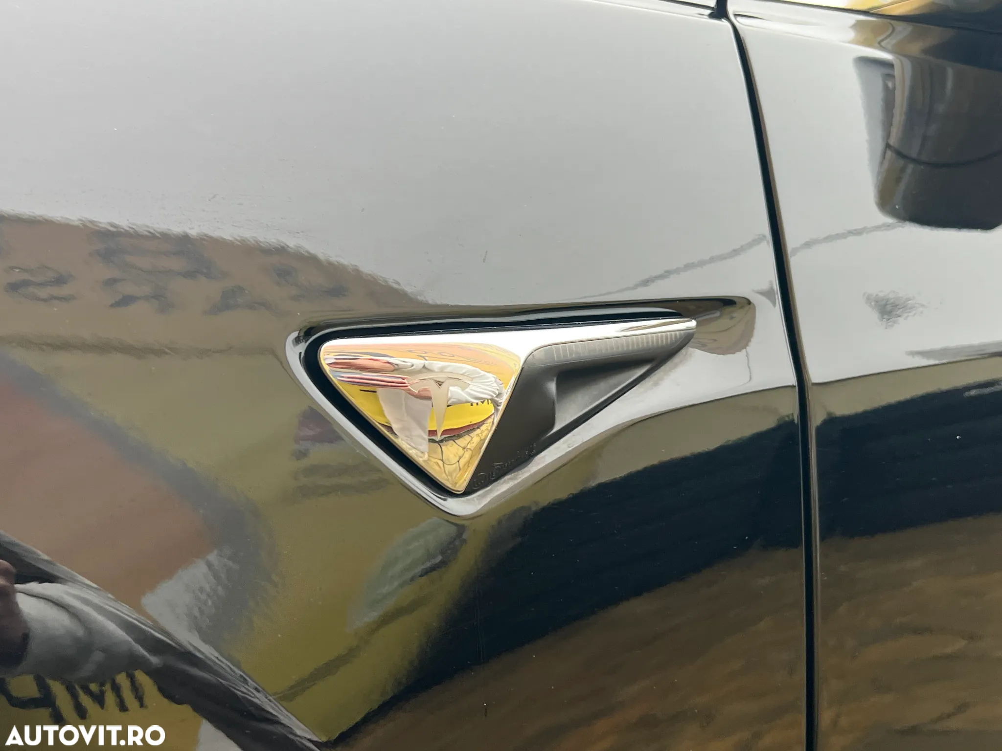 Tesla Model 3 Langstreckenbatterie Allradantrieb Dual Motor - 12